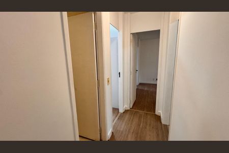 11_photo/94cfaa7859.c48b7c1e58d559fc-ATLAS-7335b66a-bb1c-4d8e-b433-4f732cf8b089.jpg de apartamento para alugar com 3 quartos, 67m² em Granja Viana II, Cotia