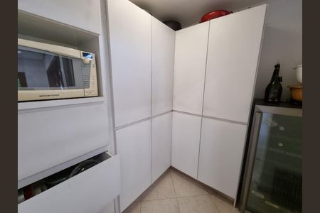 3_photo/94cfaa787f.b6ff4639c4cf698b-ATLAS-a9535d30-e8a8-448c-bccc-128dd689c091.jpg de casa de condomínio à venda com 3 quartos, 620m² em Residencial Park, Cotia