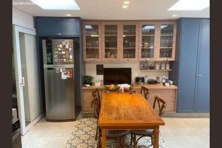 9_photo/94cfaa78e7.c4a86b3c211625c7-ATLAS-9bba1dcf-b584-47f9-bb10-794bef556718.jpg de casa à venda com 3 quartos, 350m² em Granja Viana II, Cotia