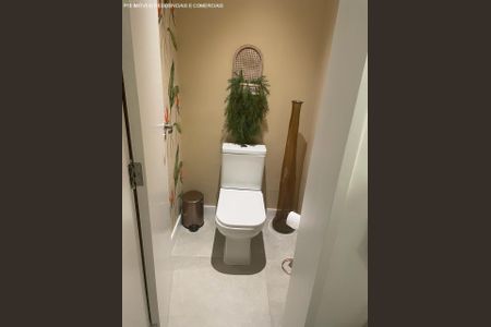 50_photo/94cfaa78e7.c4a86b3c211625c7-ATLAS-cd37a44f-db13-41d0-a681-d87af4cb6761.jpg de casa à venda com 3 quartos, 350m² em Granja Viana II, Cotia