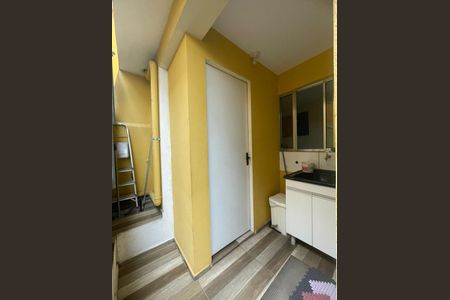 5_photo/94cfaa79df.4cb36fa8bd7c581d-ATLAS-2bdfa07d-5a8b-4d3c-a433-0833331a6fa0.jpg de casa para alugar com 3 quartos, 110m² em Parque Alexandre, Cotia