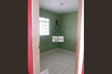 11_photo/94cfaa79f9.e964f832e1b85cae-ATLAS-b67719e1-453d-4ec6-a695-e077022d1715.jpg de casa à venda com 4 quartos, 400m² em Parque Alexandre, Cotia