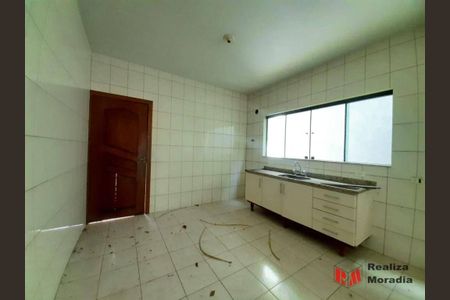 21_photo/94cfaa7a39.7be7a474fdeed64f-ATLAS-fe40df61-024f-46f3-9147-989d8016fa02.jpg de casa à venda com 3 quartos, 150m² em Parque Alexandre, Cotia