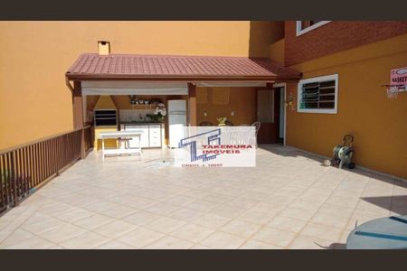 4_photo/94cfaa7a4b.be31b5bde481aac2-ATLAS-69a3f9ab-6310-4ce5-b230-5e14b47b7d4d.jpg de casa à venda com 2 quartos, 128m² em Parque Alexandre, Cotia