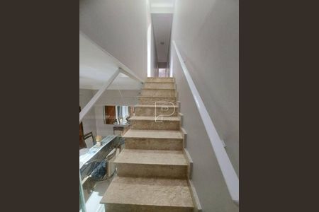 18_photo/94cfaa7af9.a095ebe9a9b9d05b-ATLAS-9c2e6f64-ced2-4116-94bb-80aa0af08b00.jpg de casa à venda com 3 quartos, 200m² em Parque Alexandre, Cotia