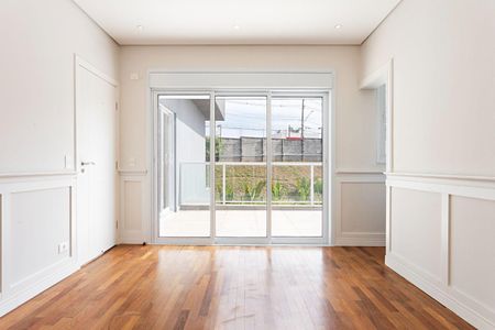 7_photo/94cfaa7c4d.9b0e853e47463488-ATLAS-528a7ba3-2e20-4a06-b0d4-be8a84cdef77.jpg de casa à venda com 4 quartos, 389m² em Rio Cotia, Cotia