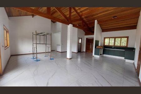 11_photo/94cfaa7e39.bdf1def5ceb5107f-ATLAS-232b2a7d-a40c-46cd-bcd5-5630cb7de039.jpg de casa para alugar com 3 quartos, 358m² em Granja Viana II, Cotia