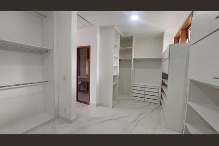 17_photo/94cfaa7e39.bdf1def5ceb5107f-ATLAS-599a413e-3d72-4ad6-bd14-50b7a068594f.jpg de casa para alugar com 3 quartos, 358m² em Granja Viana II, Cotia