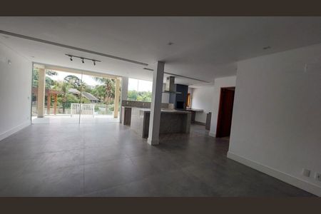 43_photo/94cfaa7e39.bdf1def5ceb5107f-ATLAS-a0802b69-87e7-4593-b65c-cb3b26429137.jpg de casa para alugar com 3 quartos, 358m² em Granja Viana II, Cotia