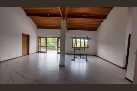 9_photo/94cfaa7e39.bdf1def5ceb5107f-ATLAS-be4b4903-40f5-497c-85b7-1c435a3692ce.jpg de casa para alugar com 3 quartos, 358m² em Granja Viana II, Cotia