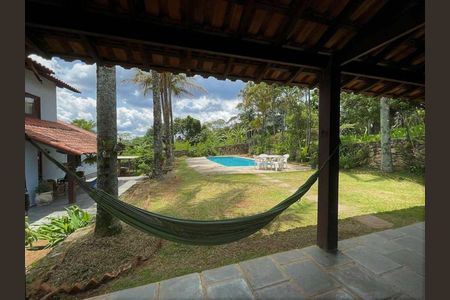 34_photo/94cfaa7e3b.6bc6d6e3d41508d6-ATLAS-48cd5eaa-3935-491e-bfc8-da5e6fbe5c97.jpg de casa de condomínio à venda com 6 quartos, 664m² em Granja Viana II, Cotia