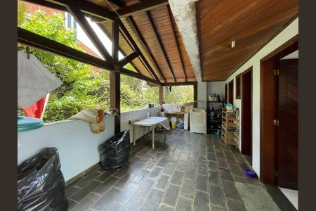 33_photo/94cfaa7e3b.6bc6d6e3d41508d6-ATLAS-736c824f-48ee-412f-b5b4-b5a4ac0f586e.jpg de casa de condomínio à venda com 6 quartos, 664m² em Granja Viana II, Cotia