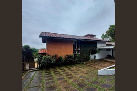 8_photo/94cfaa7e51.96e81d73ac213d8c-ATLAS-798890a0-b2ca-418d-9a99-8beba9fa0551.jpg de casa à venda com 3 quartos, 407m² em Granja Viana II, Cotia