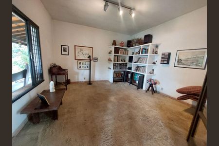 9_photo/94cfaa7e51.96e81d73ac213d8c-ATLAS-7b2ae0e9-24a3-40fd-9328-5d13eb67bfc7.jpg de casa à venda com 3 quartos, 407m² em Granja Viana II, Cotia