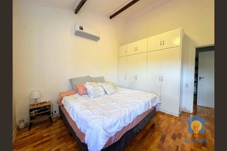 7_photo/94cfaa7ed7.6bc6d6e3d41508d6-ATLAS-2d5ea394-42dc-4971-bc8d-59f91edb3c49.jpg de casa à venda com 3 quartos, 340m² em Granja Viana II, Cotia