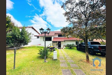 9_photo/94cfaa7ed7.6bc6d6e3d41508d6-ATLAS-2deda8d0-4166-4185-971a-da93216f94d7.jpg de casa à venda com 3 quartos, 340m² em Granja Viana II, Cotia