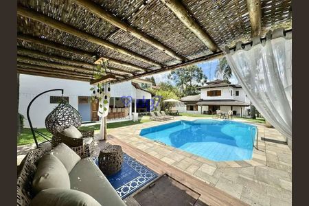 3_photo/94cfaa7ee7.906020ab0bc1df8b-ATLAS-a06ee598-a503-4fc8-9da7-b54742528b0c.jpg de casa à venda com 5 quartos, 725m² em Granja Viana II, Cotia