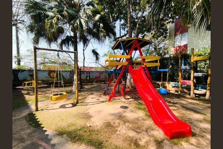 43_photo/94cfaa7f2b.70a70e6492d294e3-ATLAS-ce06e7b7-d25f-465b-b90e-3c1cfb0a1fbd.jpg de apartamento à venda com 3 quartos, 70m² em Granja Viana, Cotia