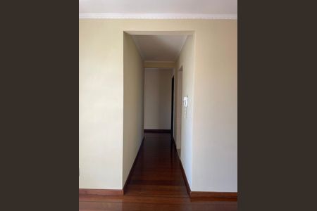 3_photo/94cfaa7f2b.e9bc35269128f7e8-ATLAS-04ccb983-e27b-438e-a783-e4660fcdc389.jpg de apartamento para alugar com 3 quartos, 70m² em Granja Viana, Cotia