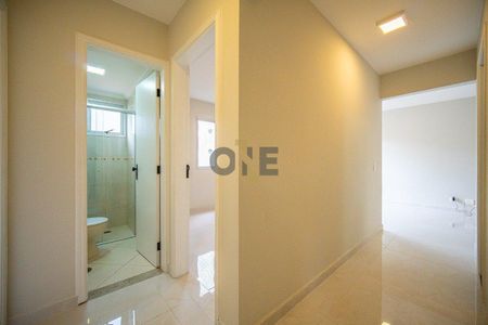 6_photo/94cfaa7f2b.e9bc35269128f7e8-ATLAS-2bc49f67-ce3e-4800-8363-7a12927698f2.jpg de apartamento à venda com 3 quartos, 70m² em Granja Viana, Cotia