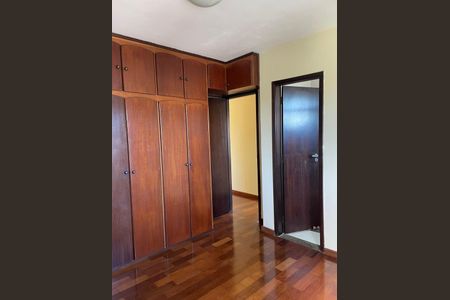 7_photo/94cfaa7f2b.e9bc35269128f7e8-ATLAS-d7a20a4f-68d6-4803-8d2b-b13a8552988f.jpg de apartamento para alugar com 3 quartos, 70m² em Granja Viana, Cotia