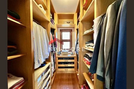 6_photo/94cfaa7fa9.8e48f5906dd675de-ATLAS-e6c87b8e-158c-419a-97bd-5f65e63a6640.jpg de casa à venda com 5 quartos, 725m² em Rio Cotia, Cotia