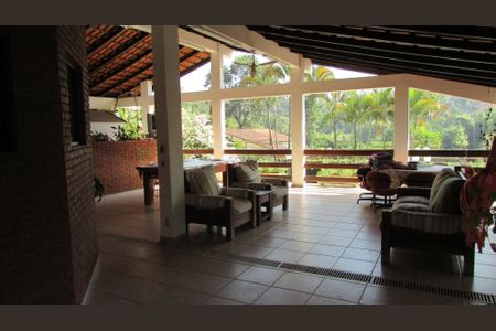 2_photo/94cfaa7fad.561dcad3d0cedf12-ATLAS-15b7de86-ca80-4cd7-ba57-f447def7d1d2.jpg de casa de condomínio à venda com 4 quartos, 450m² em Granja Viana II, Cotia