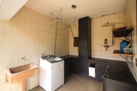 3_photo/94cfaa7faf.3540367e7697d24d-ATLAS-394dd4d6-adae-4e94-a150-ecb51b2938e8.jpg de casa à venda com 3 quartos, 420m² em Granja Viana II, Cotia