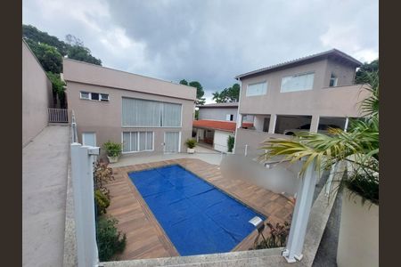2_photo/94cfaa7ff9.54b8780a509023fd-ATLAS-a6518f02-42ed-4476-852b-c240b3bbc375.jpg de casa à venda com 5 quartos, 600m² em Granja Viana II, Cotia