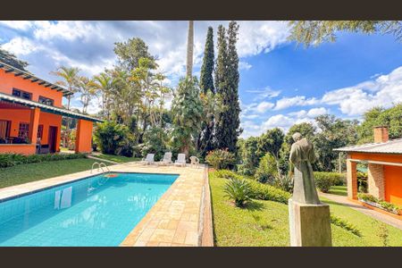 2_photo/94cfaa80a7.e9bc35269128f7e8-ATLAS-12b01231-18e1-4dde-8519-7d4b3ad87363.jpg de casa à venda com 4 quartos, 633m² em Granja Viana II, Cotia