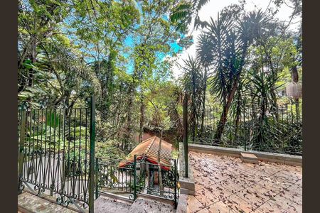 6_photo/94cfaa80af.ff814dd41d6488d0-ATLAS-44e7f9a8-43f3-47d3-b5f5-ea8bbff20270.jpg de casa à venda com 4 quartos, 333m² em Granja Viana II, Cotia