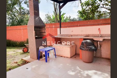 4_photo/94cfaa88b5.93b8fa184532727f-ATLAS-934e3091-847b-4f5c-8483-b2558d4e028c.jpg de casa à venda com 2 quartos, 70m² em Jardim Sao Vicente, Cotia