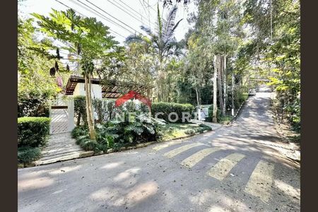 26_photo/94cfaa8a8b.bd6af2d900c57154-ATLAS-54bb81ab-b015-4335-af77-9c28c2f8166e.jpg de casa à venda com 3 quartos, 473m² em Algarve, Cotia