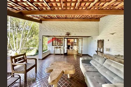 13_photo/94cfaa8a8b.bd6af2d900c57154-ATLAS-d5f3d6b0-7214-48ce-9021-995b657c903d.jpg de casa à venda com 3 quartos, 473m² em Algarve, Cotia