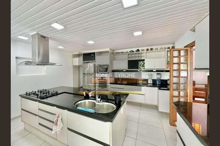 5_photo/94cfaa8aa7.e9bc35269128f7e8-ATLAS-1f62b79b-b6d5-44c1-9bd5-996709152c0f.jpg de casa para alugar com 3 quartos, 473m² em Rio Cotia, Cotia