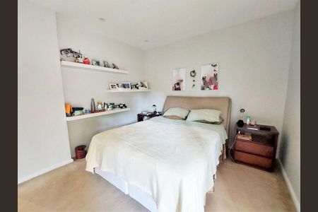 5_photo/94cfaa8acd.91a8ad6776264921-ATLAS-b06eb061-cbae-48a6-a4cd-cfbf152305a8.jpg de casa à venda com 4 quartos, 450m² em Algarve, Cotia