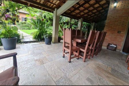 2_photo/94cfaa8b1b.84e26749ec0ff23f-ATLAS-106e933a-16be-471b-97c6-276ae178e9e8.jpg de casa à venda com 4 quartos, 409m² em Algarve, Cotia