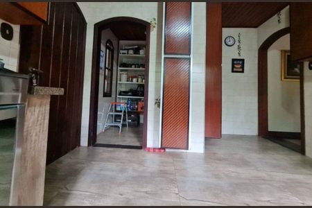 5_photo/94cfaa8b1b.84e26749ec0ff23f-ATLAS-5363f817-8be6-4c5c-84af-5254ce1011f8.jpg de casa à venda com 4 quartos, 409m² em Algarve, Cotia