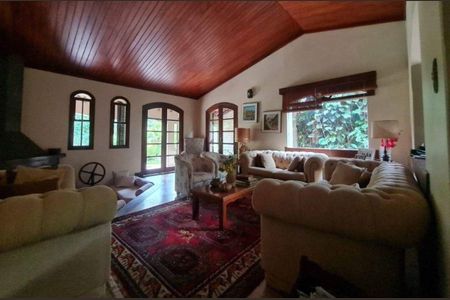 11_photo/94cfaa8b1b.84e26749ec0ff23f-ATLAS-6c04b2aa-3356-4c4d-bc36-ec83d86c30ea.jpg de casa à venda com 4 quartos, 409m² em Algarve, Cotia