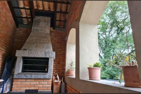 3_photo/94cfaa8b1b.84e26749ec0ff23f-ATLAS-9e35b8d5-3c98-492b-a694-4bebd63a84ac.jpg de casa à venda com 4 quartos, 409m² em Algarve, Cotia