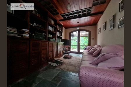 12_photo/94cfaa8b1b.84e26749ec0ff23f-ATLAS-a6b1db22-a8a6-4cf6-9e6d-5b982587741e.jpg de casa à venda com 4 quartos, 536m² em Algarve, Cotia