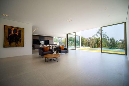 7_photo/94cfaa8bc7.0e3d34a1e3a5cffc-ATLAS-19d4aeea-90fe-49a7-b2cc-0582ffab423a.jpg de casa para alugar com 4 quartos, 550m² em Rio Cotia, Cotia