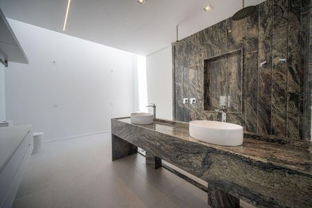 7_photo/94cfaa8bc7.0e3d34a1e3a5cffc-ATLAS-2727dc5d-9e5d-4fed-abd9-2eb122b61565.jpg de casa para alugar com 4 quartos, 550m² em Rio Cotia, Cotia