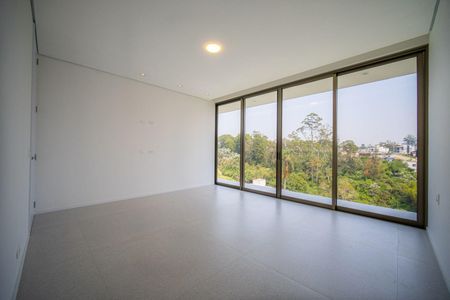 57_photo/94cfaa8bc7.0e3d34a1e3a5cffc-ATLAS-6b44ff18-5b0b-4d1f-94cf-82a10d95440c.jpg de casa à venda com 4 quartos, 550m² em Rio Cotia, Cotia