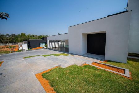 3_photo/94cfaa8bc7.0e3d34a1e3a5cffc-ATLAS-7a8065d3-0395-412d-8254-215cf5a2df36.jpg de casa à venda com 4 quartos, 550m² em Rio Cotia, Cotia