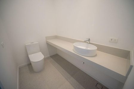 31_photo/94cfaa8bc7.0e3d34a1e3a5cffc-ATLAS-ae2e9423-bc74-4dcc-97cd-dd65893d89e2.jpg de casa à venda com 4 quartos, 550m² em Rio Cotia, Cotia