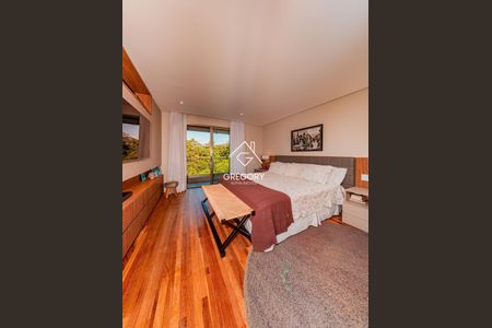 25_photo/94cfaa8bc7.d0c6825df72cf4f9-ATLAS-7d8e3488-be1f-4a4a-949e-cf50b4f14713.jpg de casa de condomínio à venda com 3 quartos, 419m² em Rio Cotia, Cotia