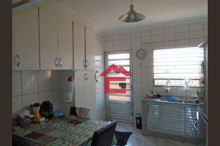 8_photo/94cfaa8c1d.38153d79977beed0-ATLAS-ea2e9d40-edf6-4803-96e6-b0bb8f99a95c.jpg de casa à venda com 3 quartos, 136m² em Jardim Sao Vicente, Cotia