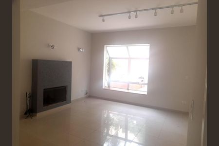 11_photo/94cfaa8cb1.9f73e101bd22bb98-ATLAS-48fb6180-2f32-4626-baa3-ba88be9c1e33.jpg de casa para alugar com 3 quartos, 174m² em Jardim Colibri, Cotia