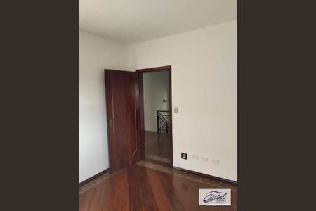 7_photo/94cfaa8e09.588d4a7fb74764b6-ATLAS-1985630f-ae22-4e75-955c-14d3fcfadfa3.jpg de casa para alugar com 8 quartos, 270m² em Jardim Fontana, Cotia